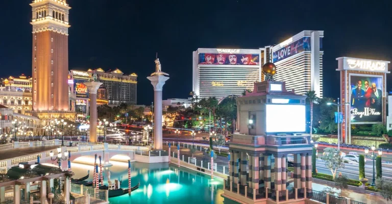 The Top Las Vegas Hotels To Celebrate Your 21St Birthday