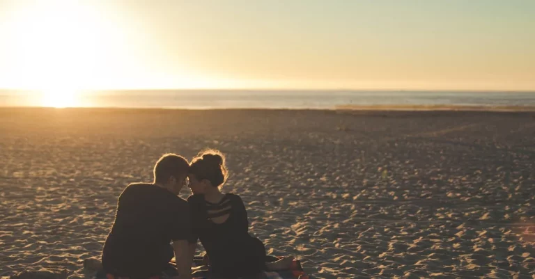 Can An 18 Year Old Date A 17 Year Old In California? Examining The Laws