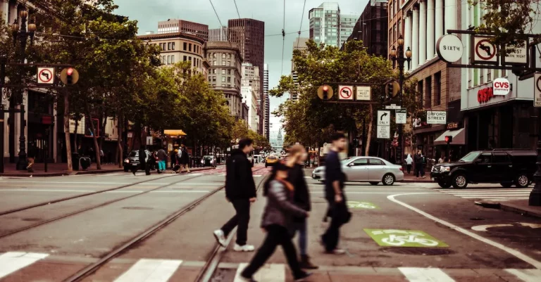 Is Chicago A Walkable City? How It Stacks Up For Pedestrians