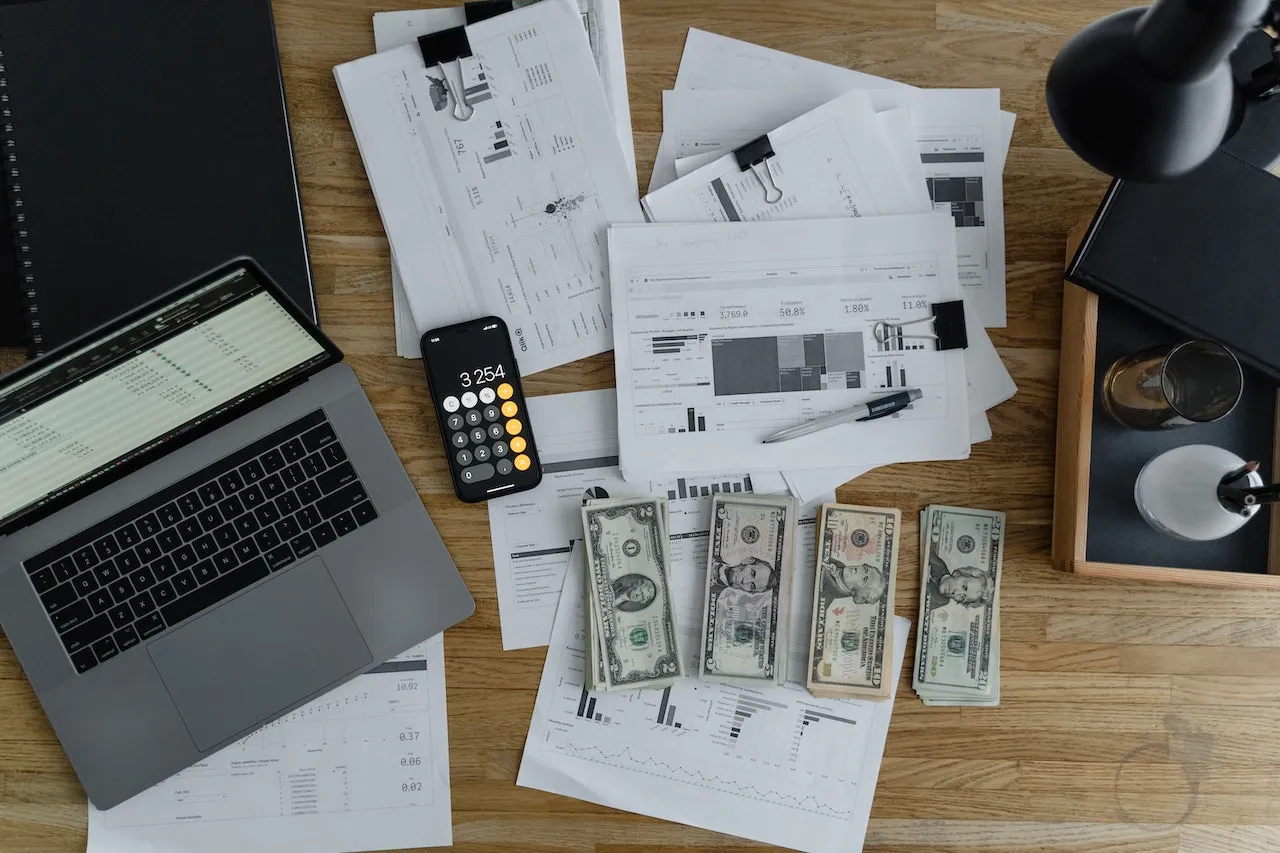 Determining An Adequate Salary To Live Comfortably In California Eye
