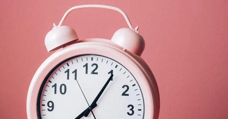 How Many Hours Ahead Is Florida From California? Examining Time Zone Differences