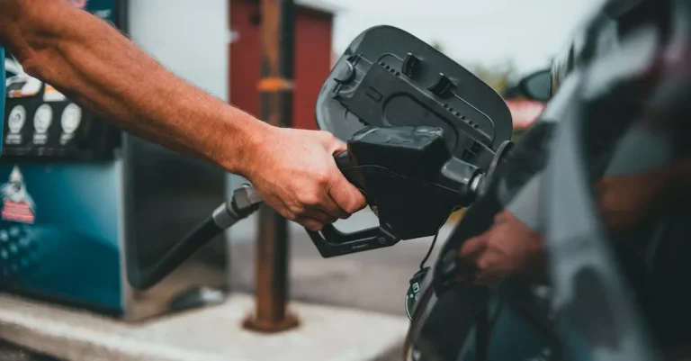 How To Pump Gas In California: A Step-By-Step Guide