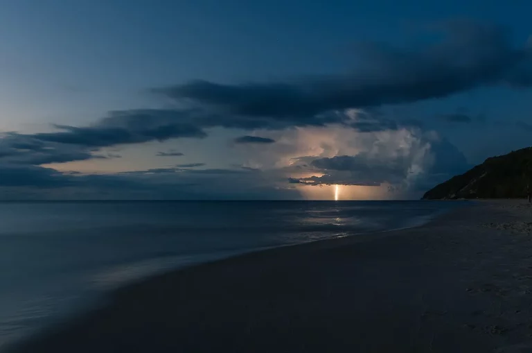 Guide To Beaches Open At Night In Miami
