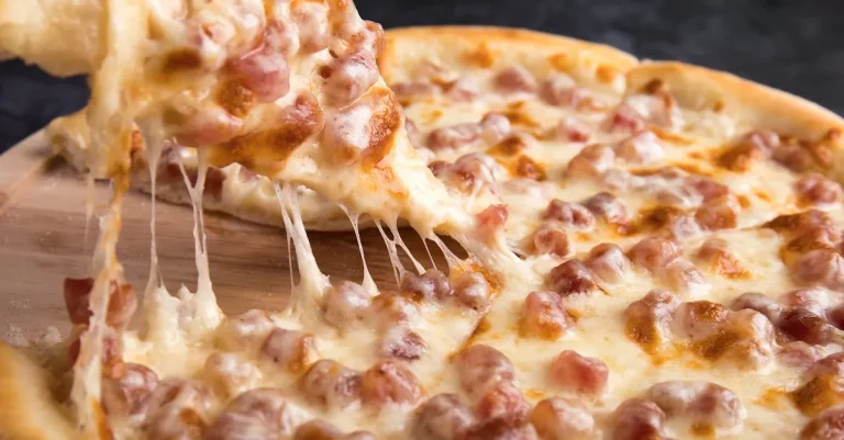 Just How Many Calories Are In An 18-Inch New York Slice? A Thorough Breakdown