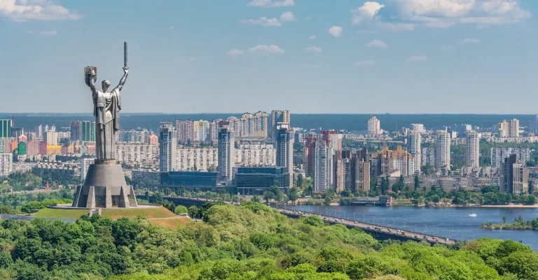 How Big Is Ukraine Compared To Texas? A Detailed Analysis