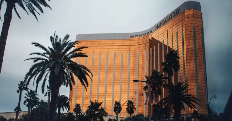 Glittering Stays: A Guide To Gold Hotels In Las Vegas