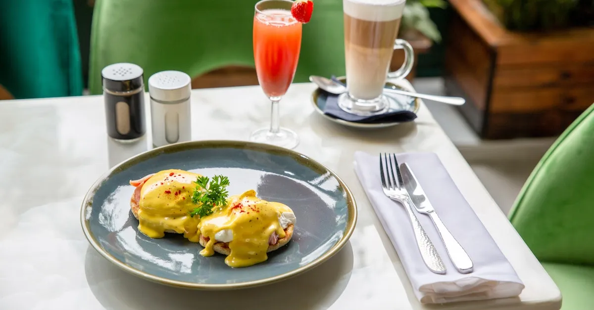 The Top Spots For Eggs Benedict In San Francisco Eye And Pen