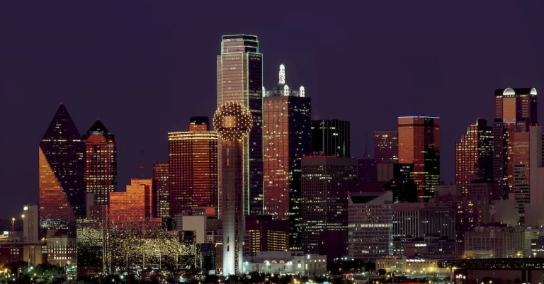 What Is The Nearest Major City To Dallas, Texas?