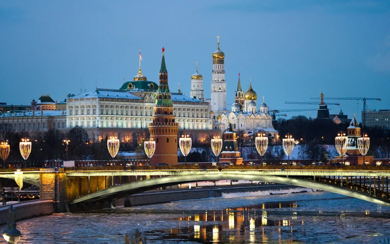 How Far Is It From New York To Moscow? A Detailed Breakdown Of The Distance