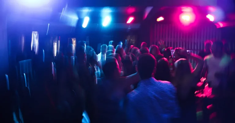 Strip Clubs In California: A Detailed Guide