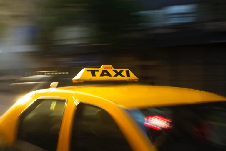 Uber Vs Lyft In Las Vegas: Which Rideshare Is Better?