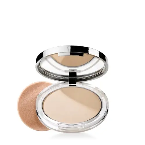 Clinique Stay-Matte Sheer Pressed Powder compact
