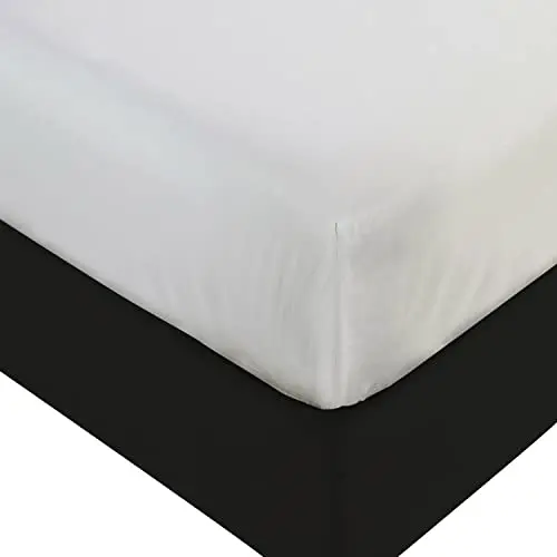 BLISSFORD queen plastic mattress protector