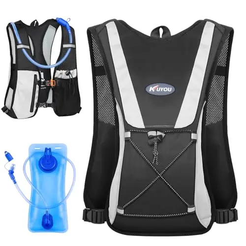 KUYOU compact hydration backpack with 2L bladder and reflective straps