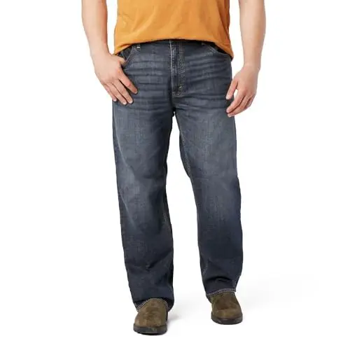 Levi Strauss Signature Gold Relaxed Fit Flex Jeans showing stretch comfort for larger thighs