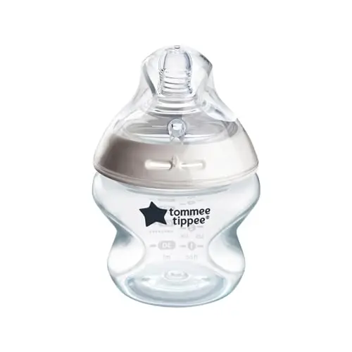 Tommee Tippee baby bottle with breast-like nipple for newborns