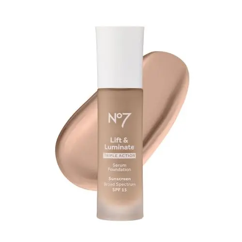 No7 Lift & Luminate Foundation in Cool Vanilla shade