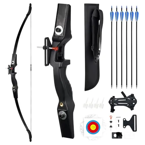 Catch&Hunt recurve bow with carbon arrows for outdoor use