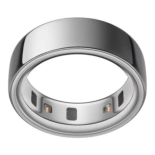 Oura Ring 4 smart ring in silver with health tracking features