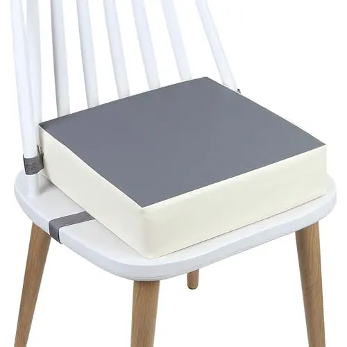 CAVWVTYU grey booster seat showing portable design