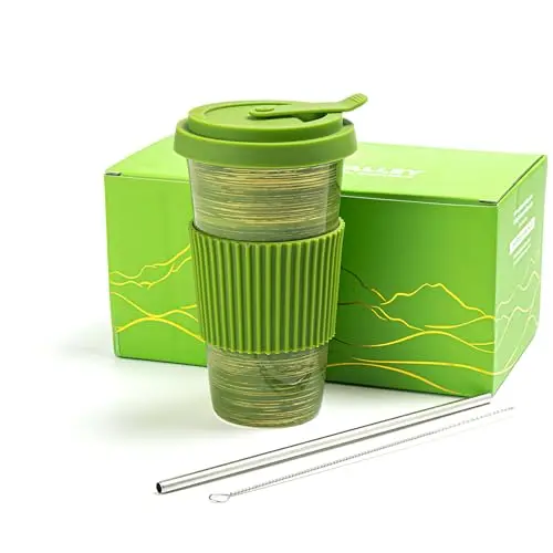 TIANNA VALLEY ceramic travel mug in green with lid and straw